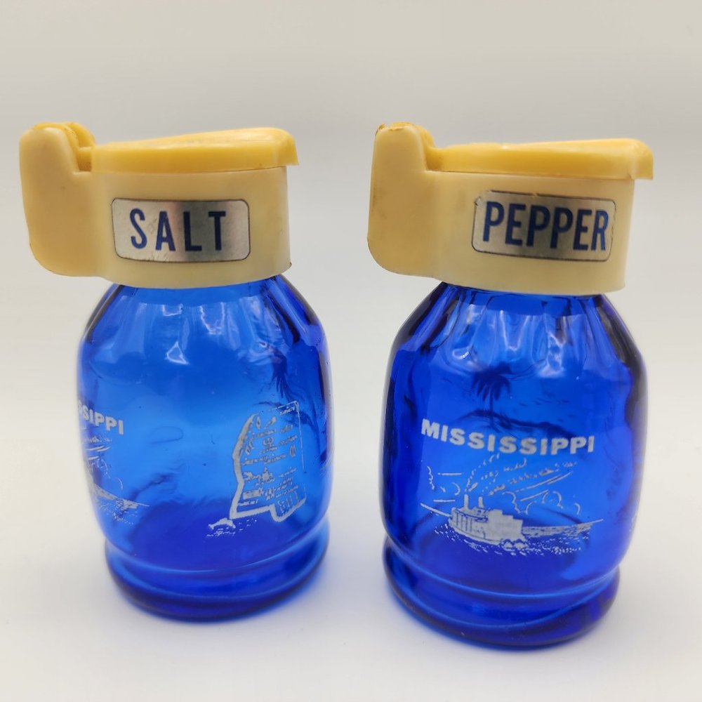 Vtg Mississippi Cobalt Blue Glass Pitchers Spring Top Lid Salt & Pepper Shakers